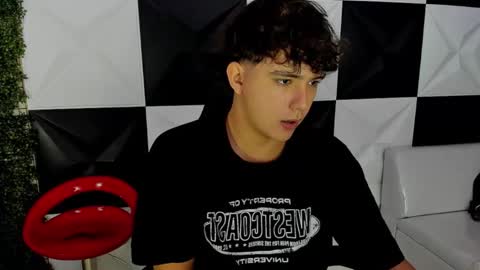 dani_cumboy online show from 15, 9, 2025