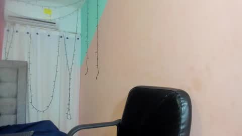 dani_lue online show from 24, 1, 2025