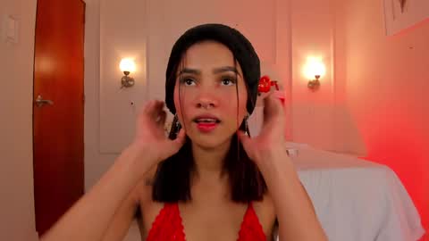 Snapshot of dani_skinny_ chatting on 24, 12, 2024 Hi I am Dani online show from 24, 12, 2024