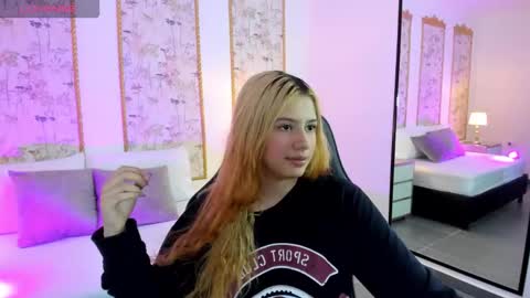 D A N I A online show from 1, 11, 2025