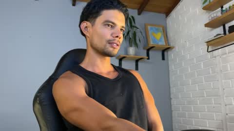 Daniel  online show from 2, 2, 2025