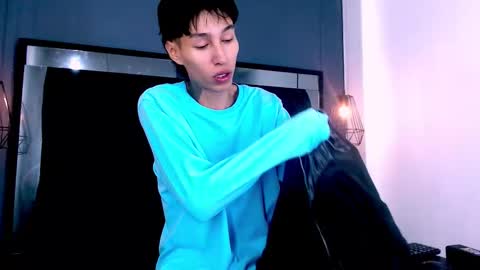 Daniel Delux  online show from 21, 11, 2025