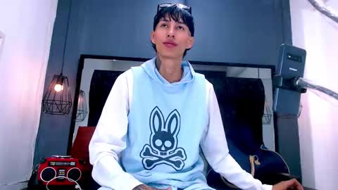 Daniel Delux  online show from 28, 11, 2025