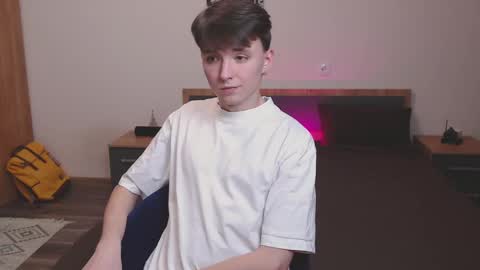 Snapshot of daniel_isaak chatting on 21, 2, 2025 Daniel Jerry online show from 21, 2, 2025