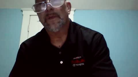 Snapshot of daniel_lbc chatting on 18, 10, 2025 Daniel online show from 18, 10, 2025
