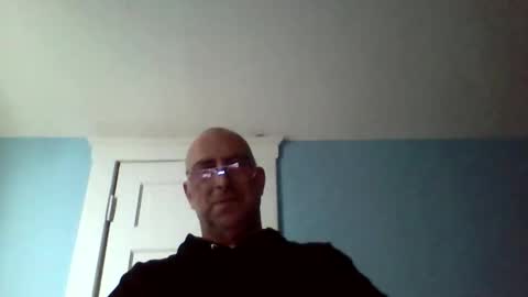 Snapshot of daniel_lbc chatting on 6, 11, 2025 Daniel online show from 6, 11, 2025