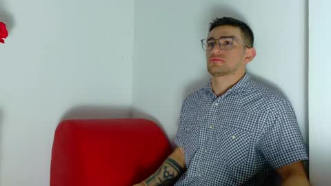 Snapshot of daniel_ova chatting on 15, 5, 2026 Sexy Dani online show from 15, 5, 2026