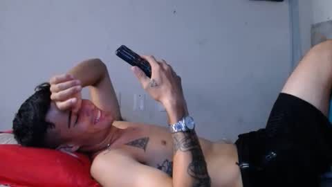 Snapshot of daniel_velez26 chatting on 27, 11, 2025 daniel_velez26 online show from 27, 11, 2025