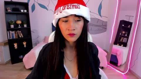 Snapshot of daniela_santanaa chatting on 4, 12, 2025 daniela_santanaa online show from 4, 12, 2025