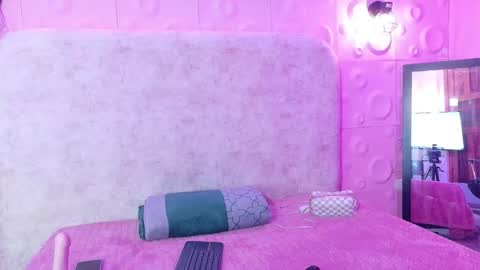 Daniela online show from 13, 10, 2025