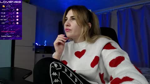 Daniela Cooper online show from 20, 2, 2025