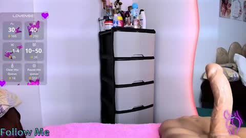 Snapshot of danielacortes03 chatting on 29, 10, 2025 I think I will close this page please leave me a message if you want to know about me online show from 29, 10, 2025