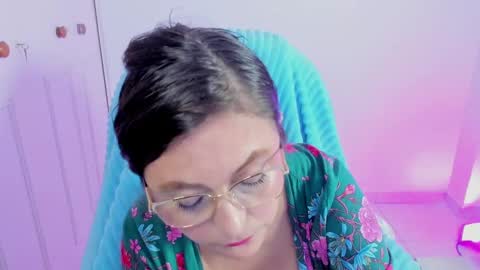 Snapshot of danielahot2 chatting on 22, 11, 2025 Daniela online show from 22, 11, 2025