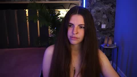 Snapshot of danielareign chatting on 9, 11, 2025 danielareign online show from 9, 11, 2025