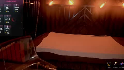 Snapshot of danielareign chatting on 3, 6, 2026 danielareign online show from 3, 6, 2026