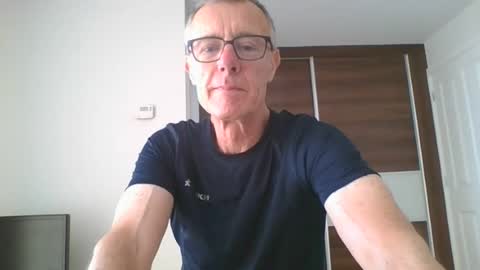 danielcoxone online show from 30, 6, 2026