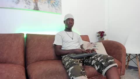 daniell_ferrari online show from 25, 1, 2025