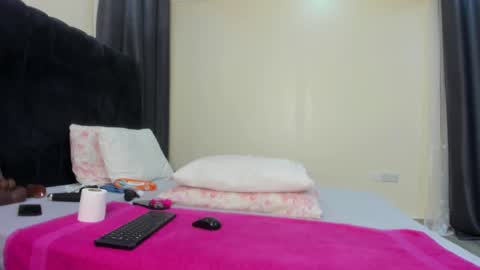 danielle_rock online show from 27, 1, 2025