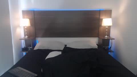 daniellerain online show from 23, 9, 2025