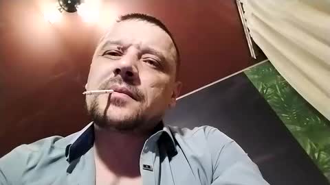 Snapshot of danielocool chatting on 28, 2, 2025 DanieloCool online show from 28, 2, 2025