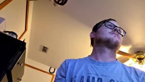 Snapshot of danielp_mod_cb chatting on 16, 12, 2025 Daniel y. online show from 16, 12, 2025