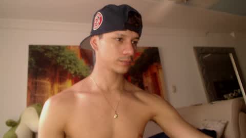 Snapshot of daniels_cruz chatting on 12, 5, 2026 Daniels Cruz online show from 12, 5, 2026