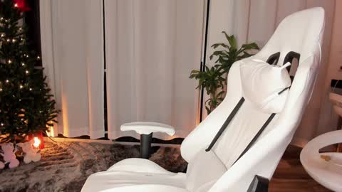 Snapshot of danii_jimenez chatting on 27, 12, 2024 Daniela online show from 27, 12, 2024