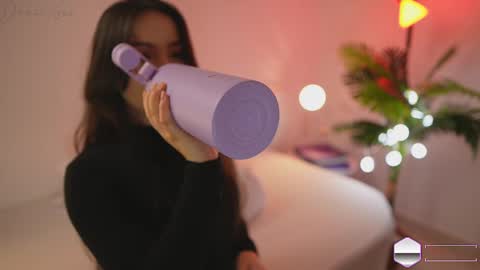      online show from 19, 2, 2025