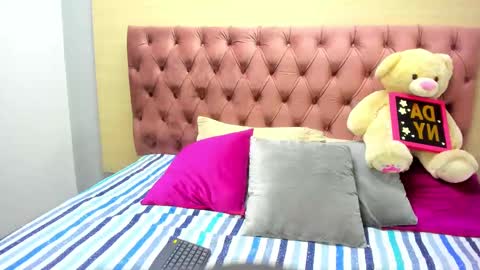 DaniiBelluci  online show from 9, 3, 2025