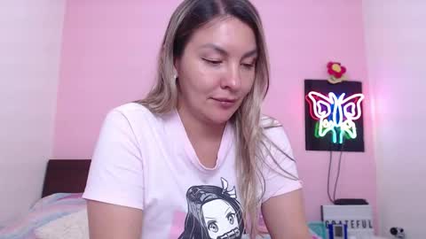 Snapshot of danika_bellaa chatting on 21, 1, 2025 K A R O L online show from 21, 1, 2025