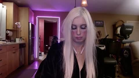 DanikaWhite69 online show from 29, 1, 2025