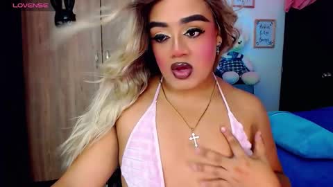 Snapshot of danipein chatting on 11, 11, 2025 danipein online show from 11, 11, 2025