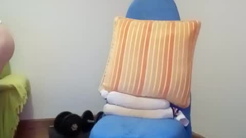 Snapshot of daniroca8 chatting on 28, 11, 2025 daniroca8 online show from 28, 11, 2025