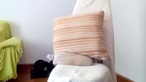 Snapshot of daniroca8 chatting on 10, 1, 2026 daniroca8 online show from 10, 1, 2026