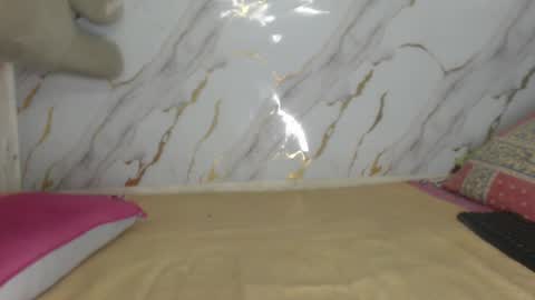 Snapshot of danisha99 chatting on 20, 11, 2025 INSTAGRAM Minni Moom online show from 20, 11, 2025