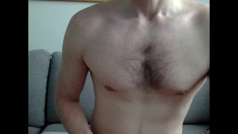 Snapshot of danishguysdicks chatting on 2, 6, 2026 Buzzy online show from 2, 6, 2026