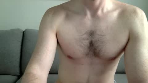 Snapshot of danishguysdicks chatting on 11, 6, 2026 Buzzy online show from 11, 6, 2026