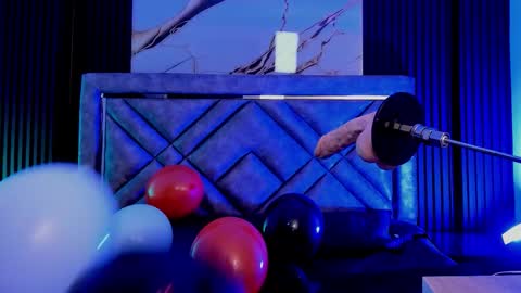 Dani whatson online show from 26, 10, 2025