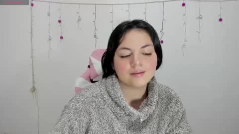 Snapshot of danna_1111 chatting on 12, 12, 2024 danna online show from 12, 12, 2024