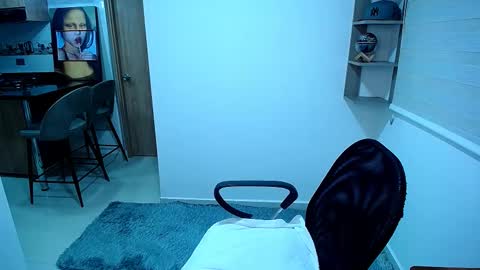 Snapshot of danna__ross chatting on 26, 9, 2025 Danna Ross online show from 26, 9, 2025