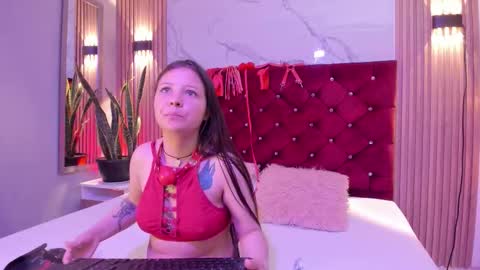 Danna  online show from 1, 2, 2026