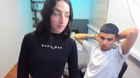 Danna-Josh  online show from 22, 7, 2026