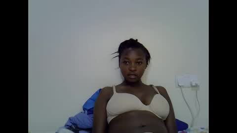 Snapshot of danna_miki chatting on 19, 11, 2025 danna_miki online show from 19, 11, 2025