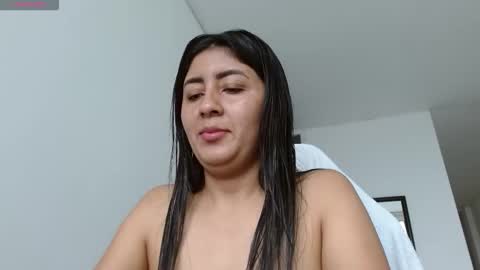 Snapshot of danna_peterson chatting on 3, 12, 2025 Danna online show from 3, 12, 2025