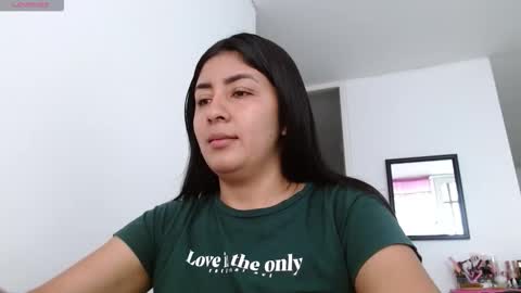 Snapshot of danna_peterson chatting on 4, 12, 2025 Danna online show from 4, 12, 2025