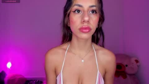 Danna Rhodes online show from 21, 6, 2026