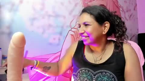 Snapshot of danna_sg chatting on 2, 7, 2026 danna_sg online show from 2, 7, 2026