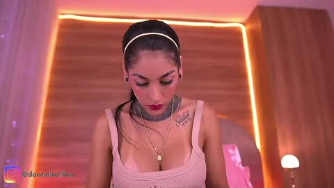 Danna Berlin  online show from 14, 4, 2026