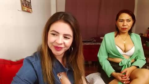 dannamomcerrat online show from 9, 3, 2025