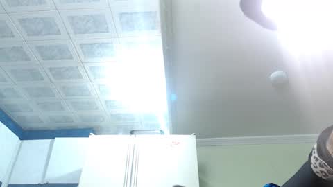 dannamomcerrat online show from 30, 11, 2025